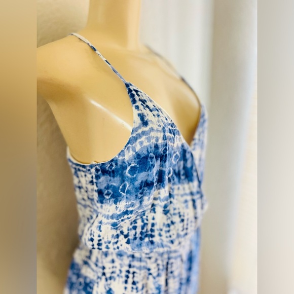 ONE ❤️ CLOTHING Short Romper, Blue & White Size XS LIKE NEW - Picture 6 of 16